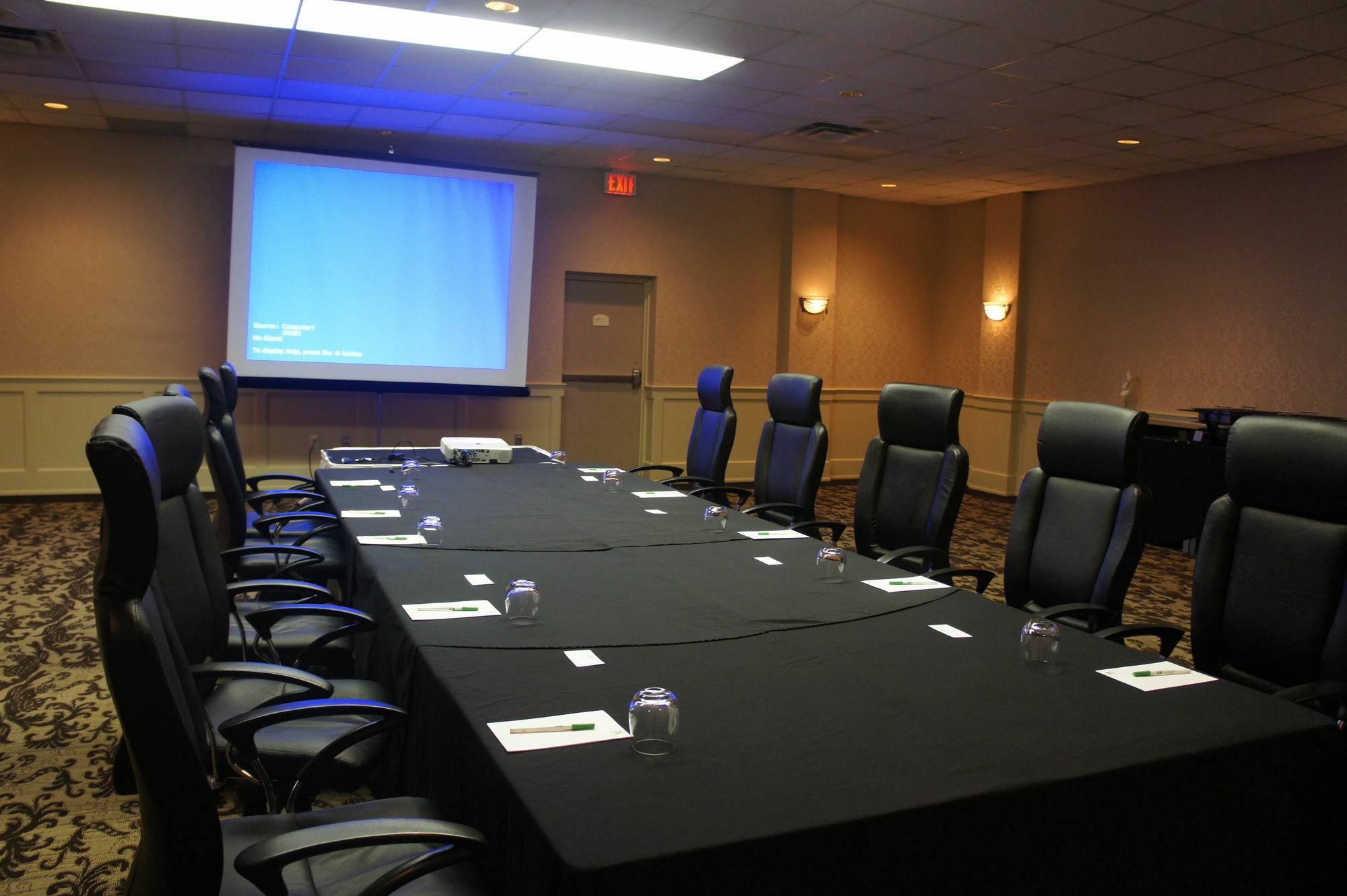 Hotel DoubleTree by Hilton Kitchener Exterior foto